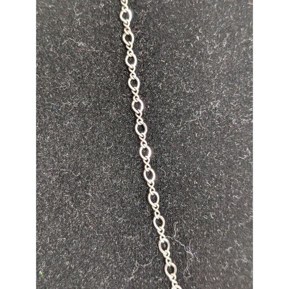 James Avery Sterling Silver 925 Medium Oval Twisted Chain Charm Necklace 24'' - Picture 2 of 4